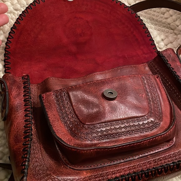 Patricia Leather Crossbody - Picture 7 of 9